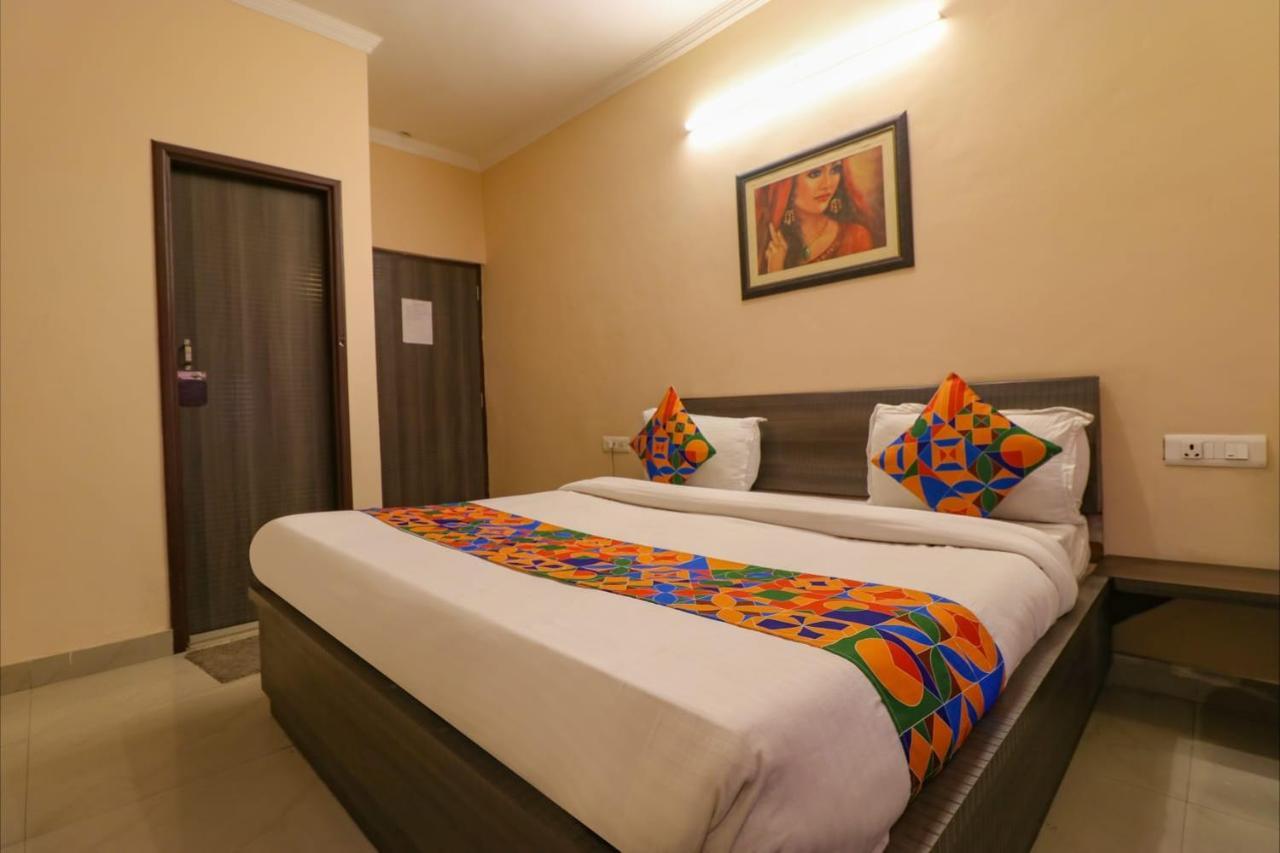 Hotel Golden Sunrise inn Amritsar Buitenkant foto