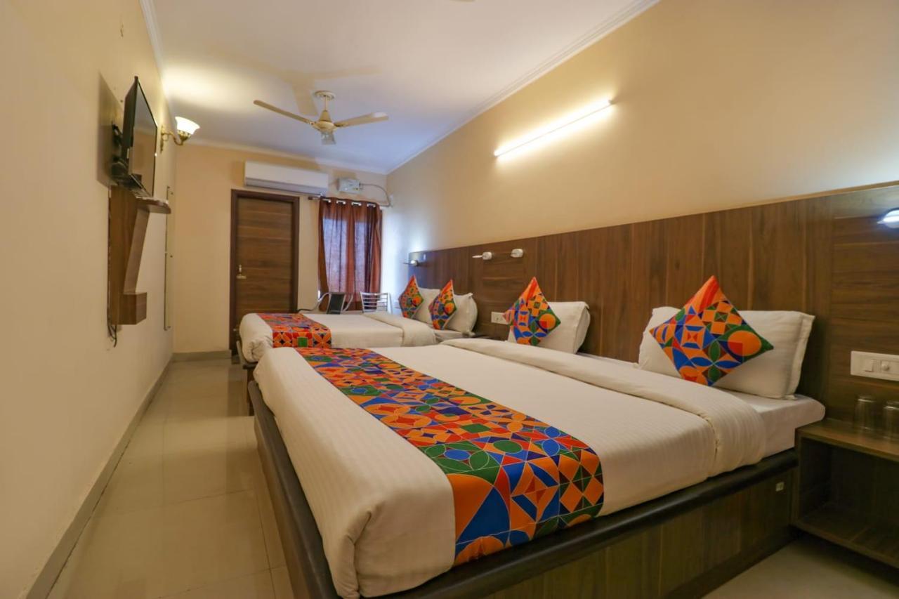 Hotel Golden Sunrise inn Amritsar Buitenkant foto