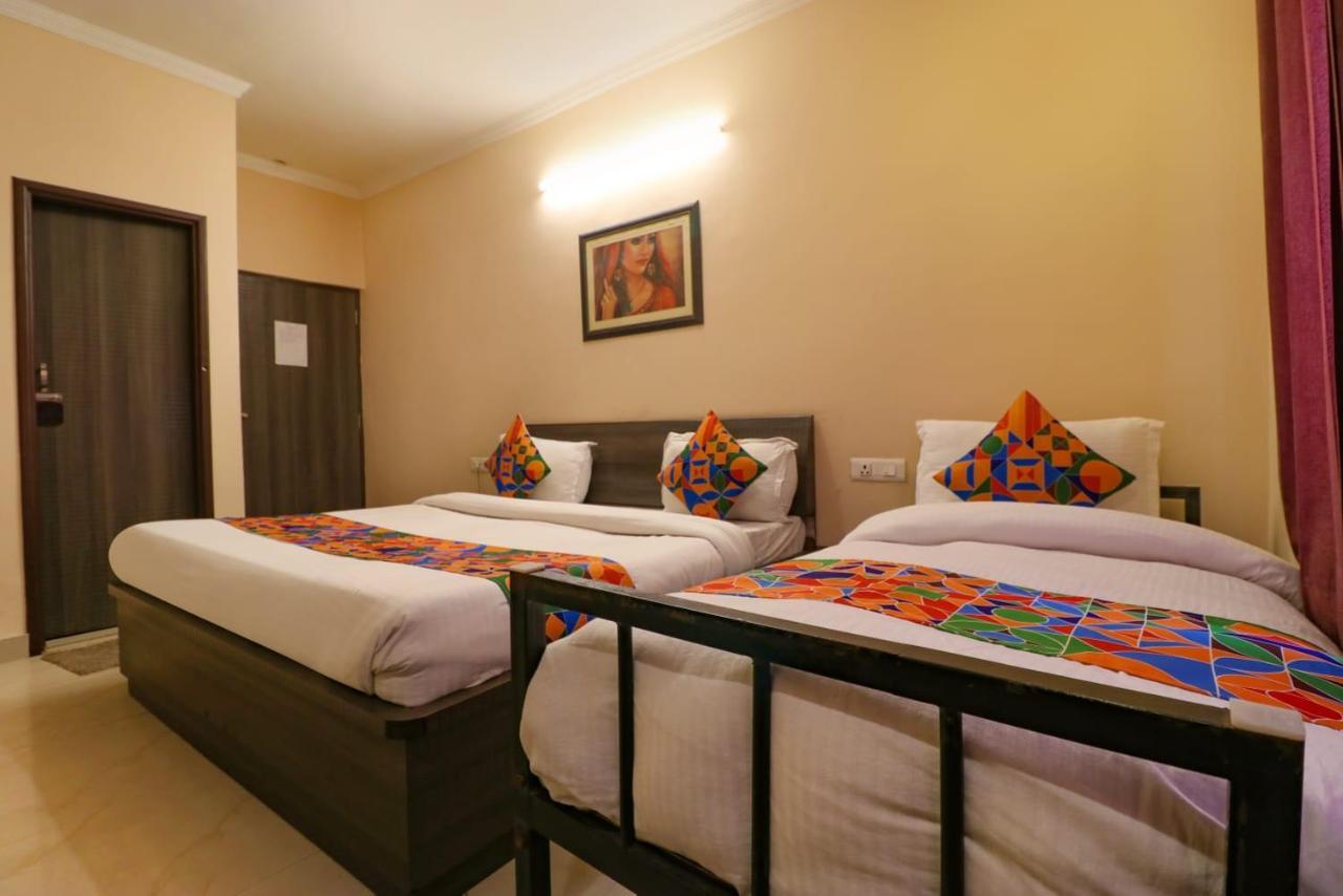 Hotel Golden Sunrise inn Amritsar Buitenkant foto