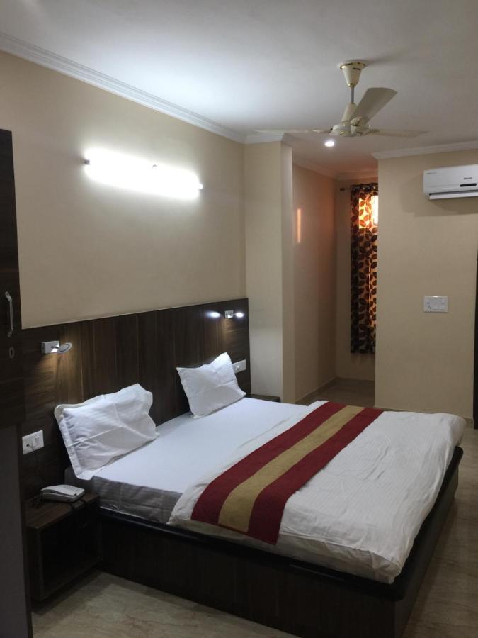 Hotel Golden Sunrise inn Amritsar Buitenkant foto